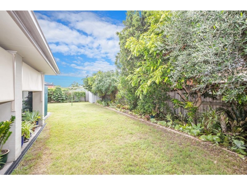 14 Middle Cove Court, Sandstone Point QLD 4511