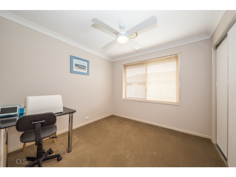 14 Middle Cove Court, Sandstone Point QLD 4511