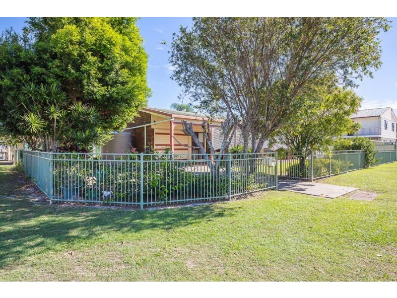 18 Currong Crescent, Bellara QLD 4507