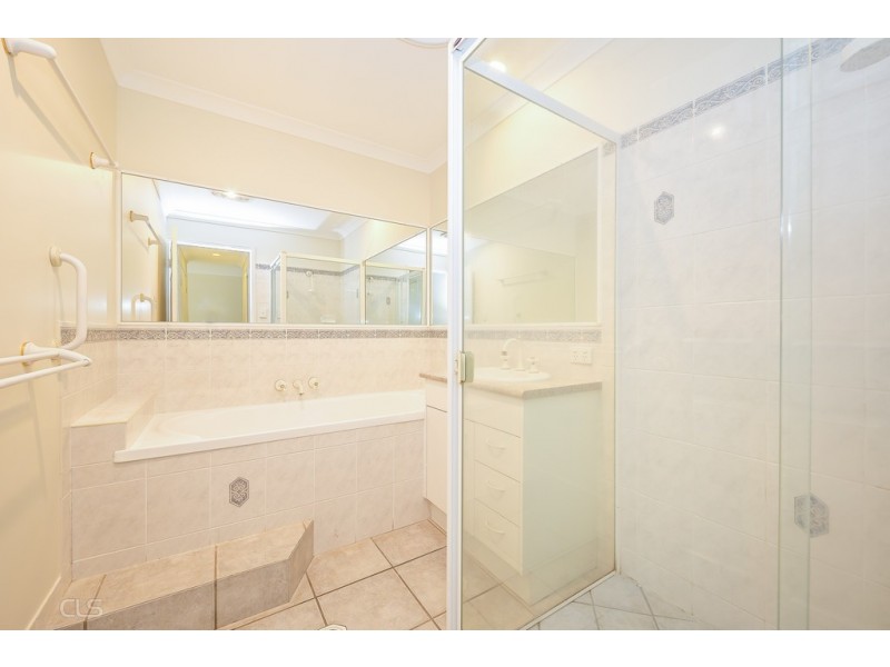 2/113 Cosmos Avenue, Banksia Beach QLD 4507