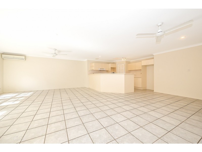 2/113 Cosmos Avenue, Banksia Beach QLD 4507