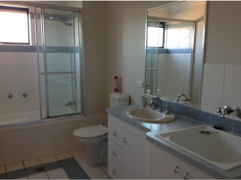 7/27 South Esplanade, Bongaree QLD 4507