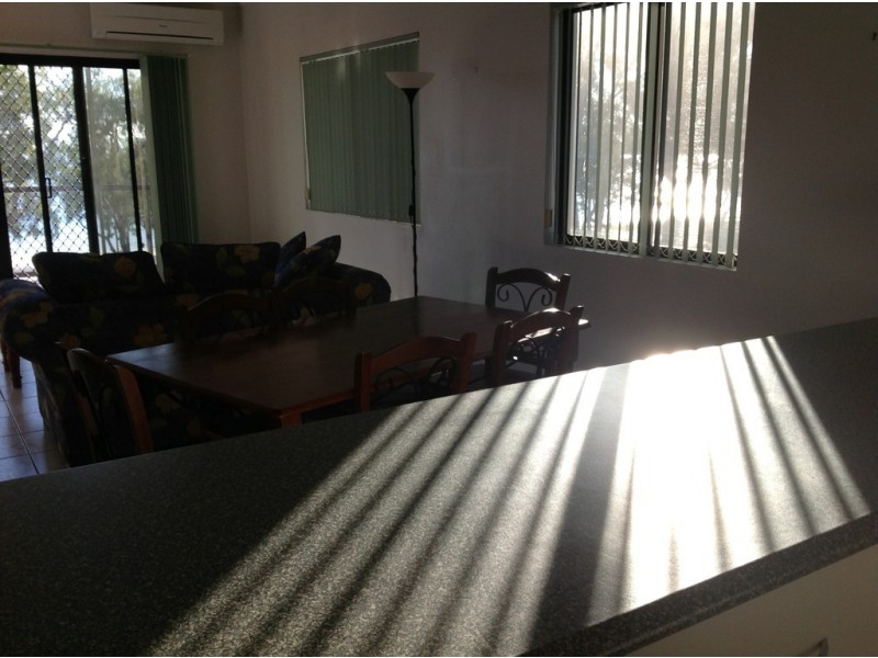 7/27 South Esplanade, Bongaree QLD 4507