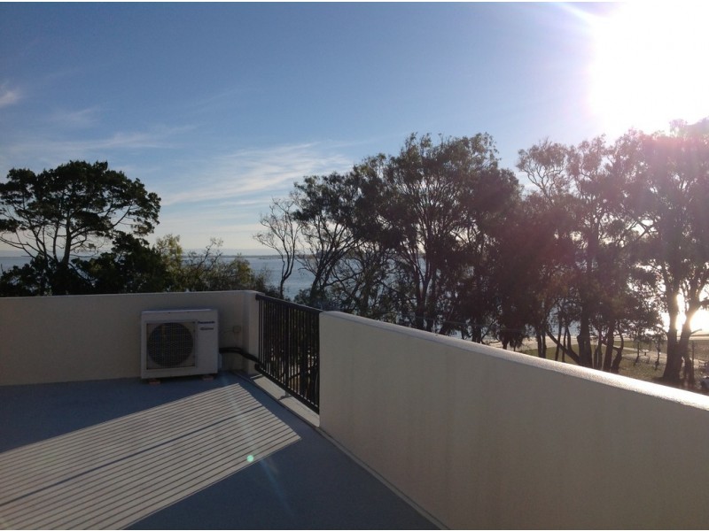 7/27 South Esplanade, Bongaree QLD 4507