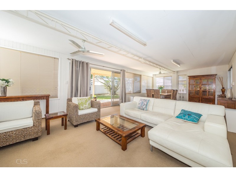 7 Paradise Parade, Bongaree QLD 4507
