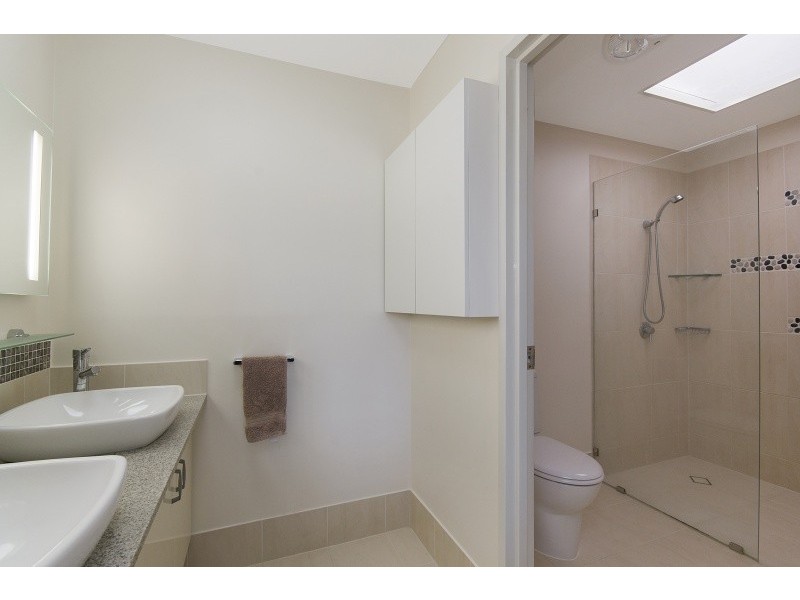 7a/16 Spinnaker, Sandstone Point QLD 4511