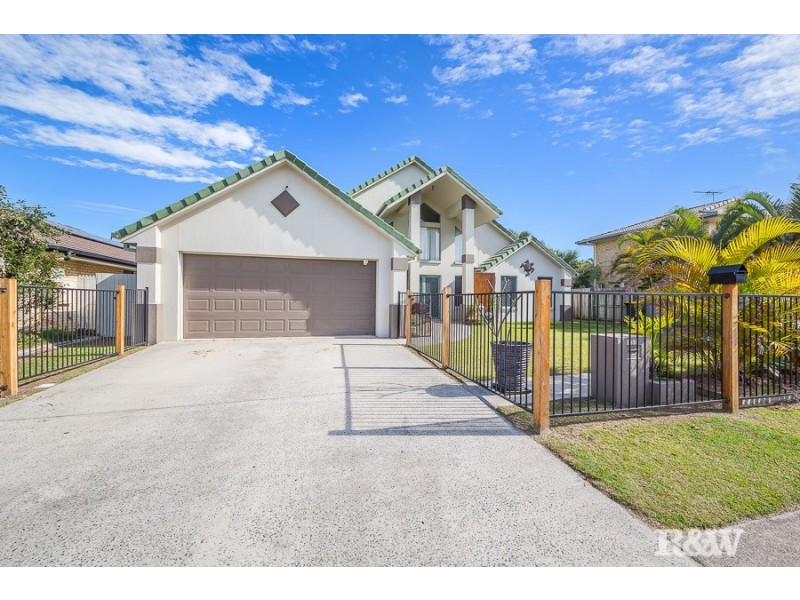 131 Avon Avenue, Banksia Beach QLD 4507