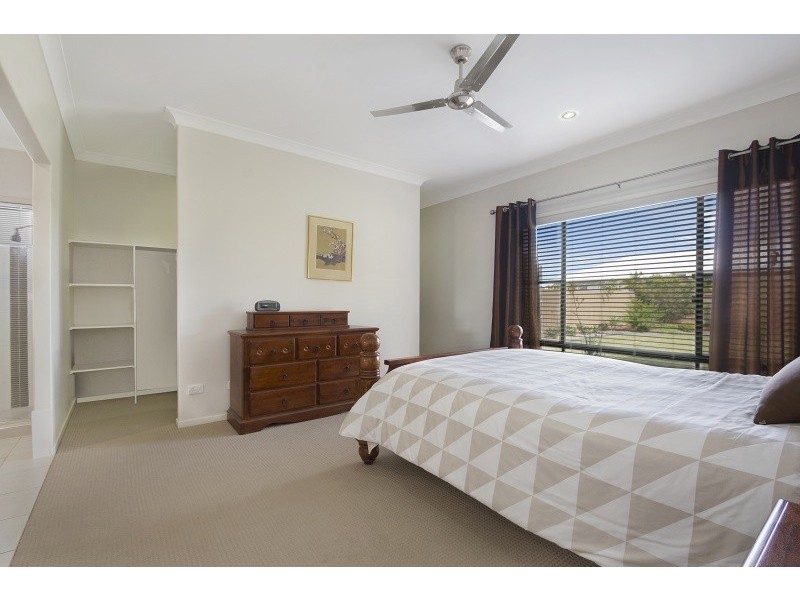 146 Marina Blvd, Banksia Beach QLD 4507