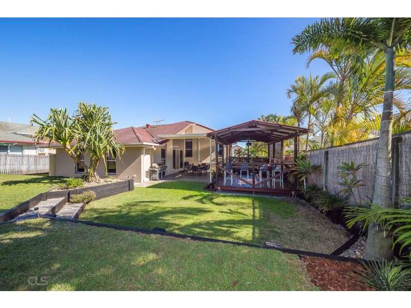26 Headsail Drive, Banksia Beach QLD 4507
