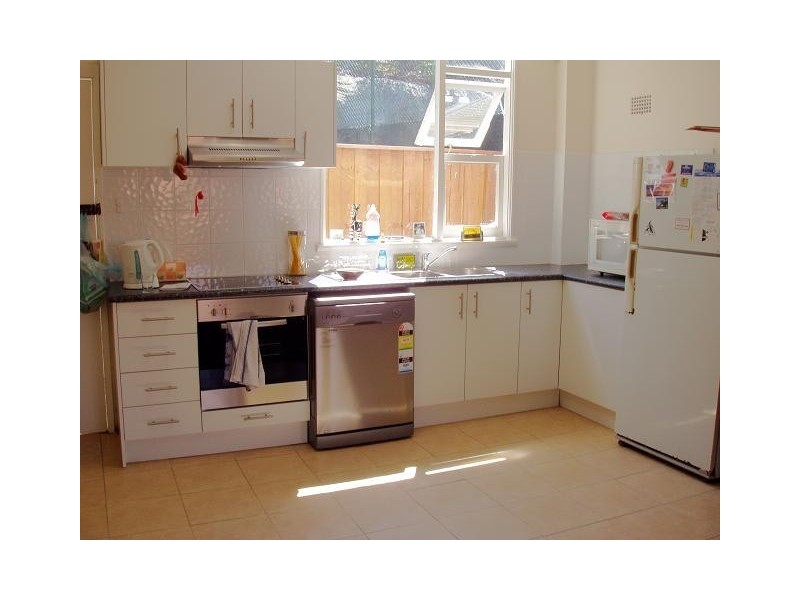 2/131a Burdett Street, Wahroonga NSW 2076