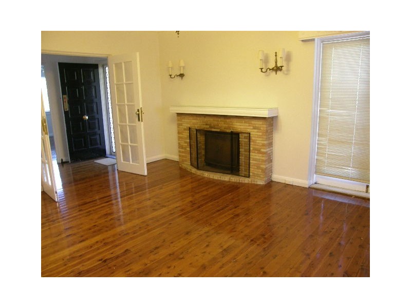 115  Pentecost Avenue, Pymble NSW 2073