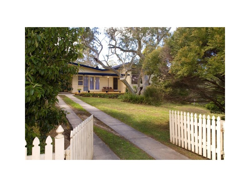 4 Lyon Avenue, Turramurra NSW 2074