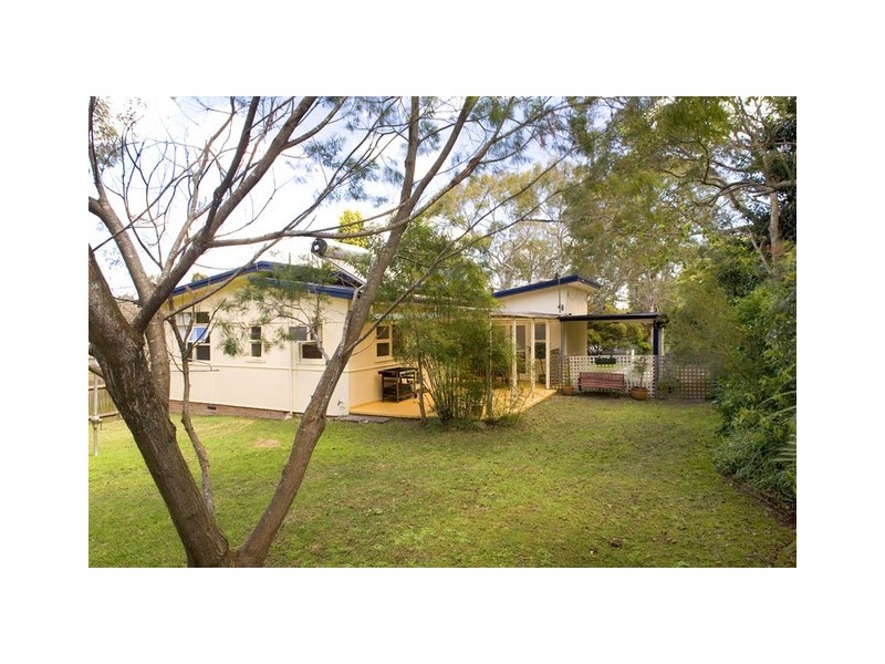 4 Lyon Avenue, Turramurra NSW 2074