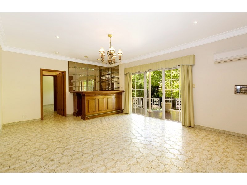 6 Lindsay Close, Pymble NSW 2073