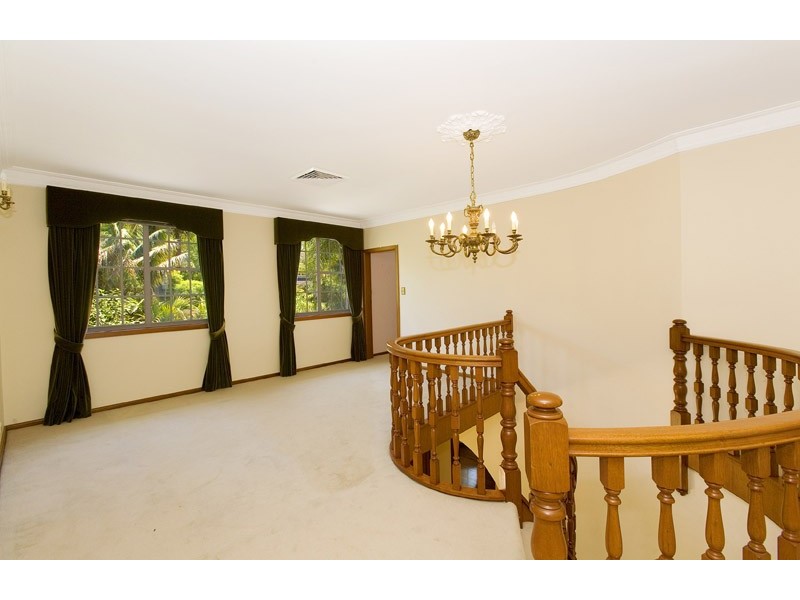 6 Lindsay Close, Pymble NSW 2073