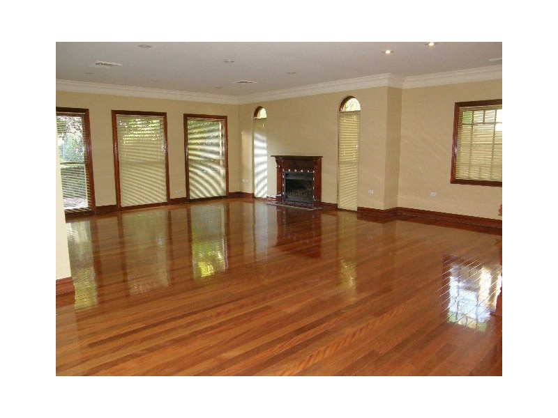 102 Burns Road, Wahroonga NSW 2076