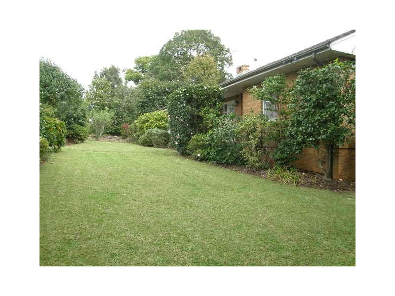 4 Lowther Park Avenue, Turramurra NSW 2074