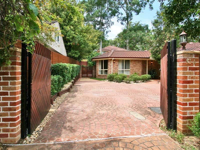 13A Hewitt Avenue, Wahroonga NSW 2076