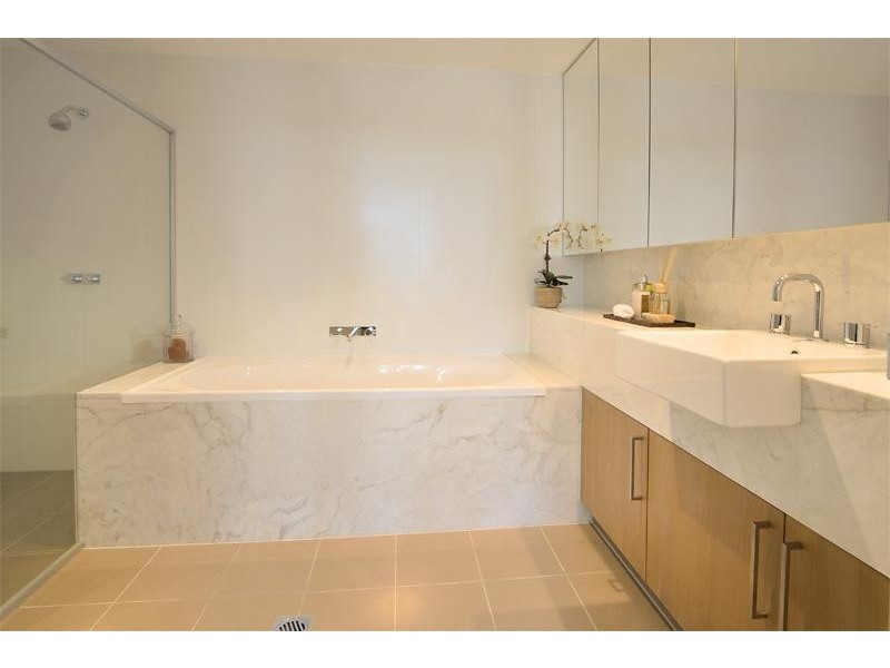 B114/1-3 Eton Road, Lindfield NSW 2070