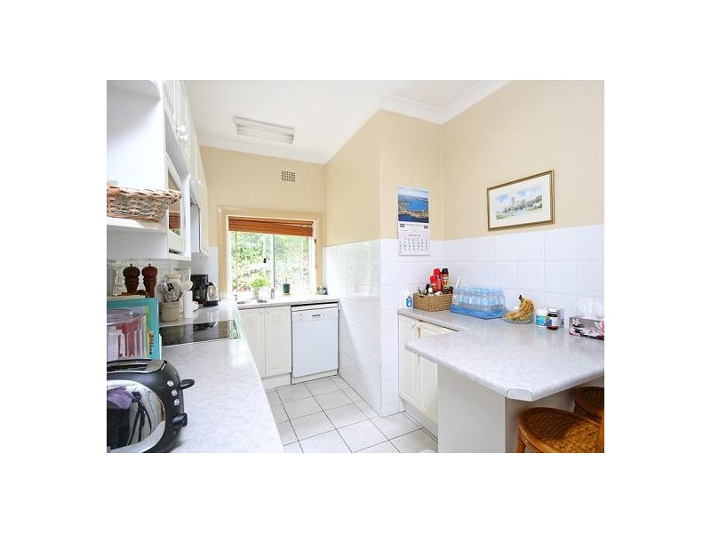4 Challis Avenue, Turramurra NSW 2074