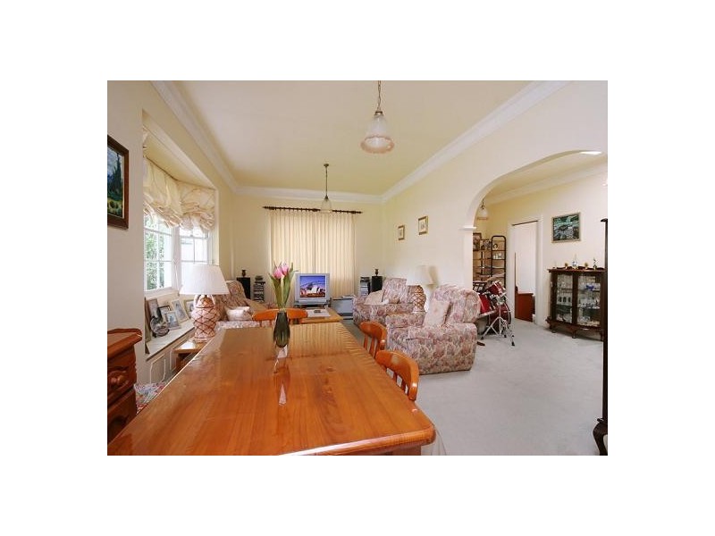 4 Challis Avenue, Turramurra NSW 2074