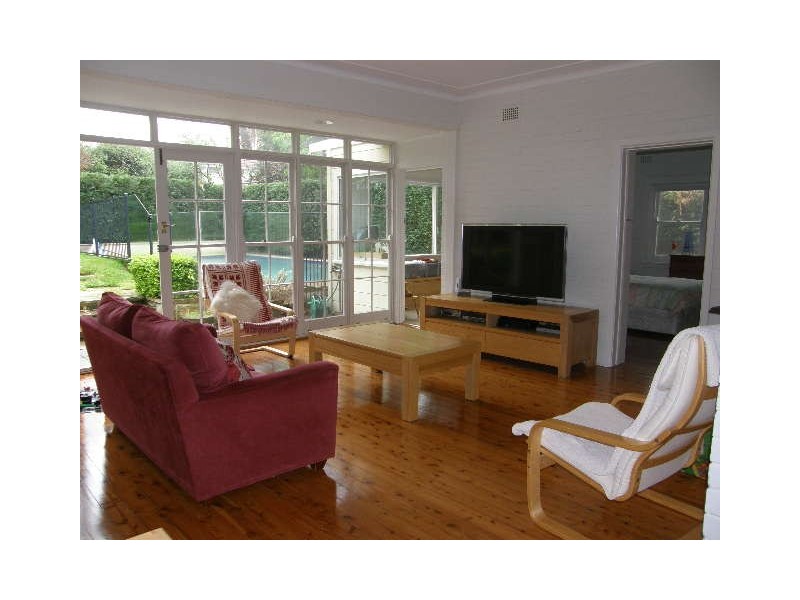 3 Harrington Avenue, Warrawee NSW 2074