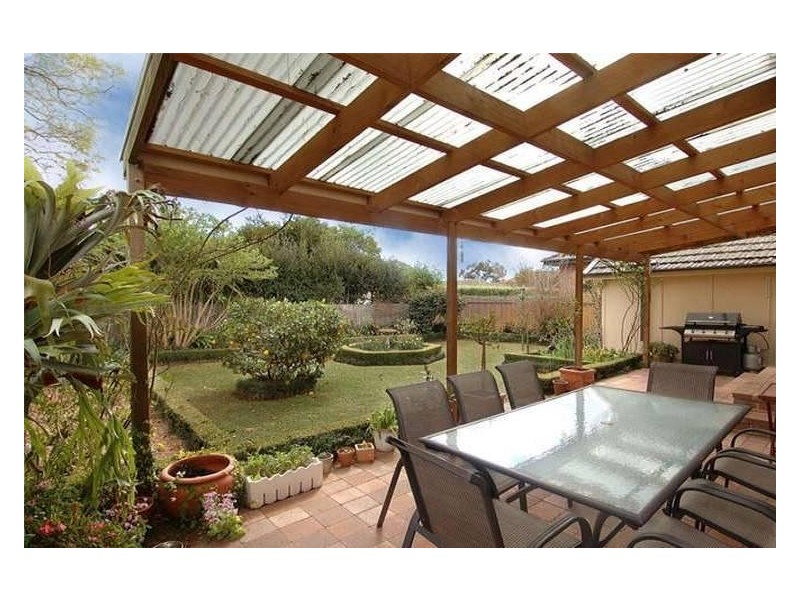 18 Rosemount Avenue, Pennant Hills NSW 2120