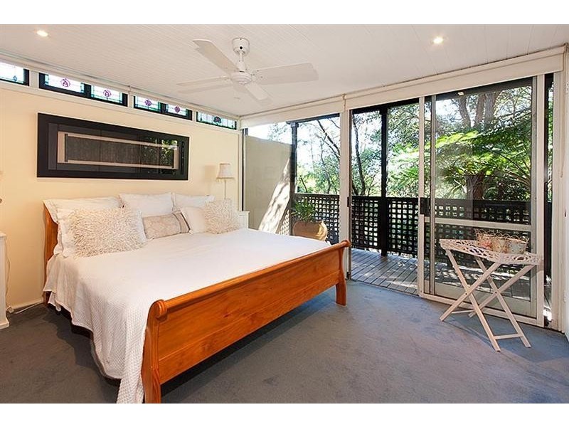 9 DUFF STREET, Turramurra NSW 2074