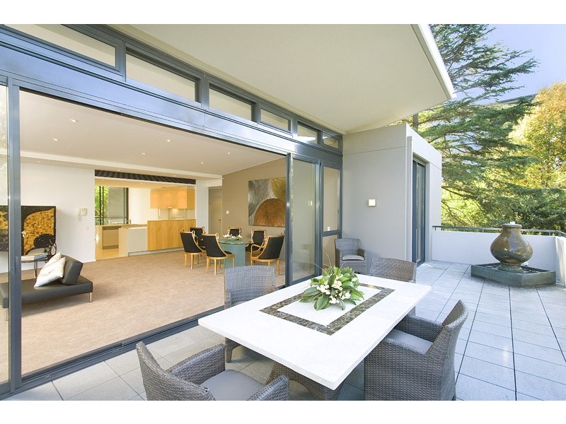 Penthouse 5 / 2 Marshall Avenue, Warrawee NSW 2074