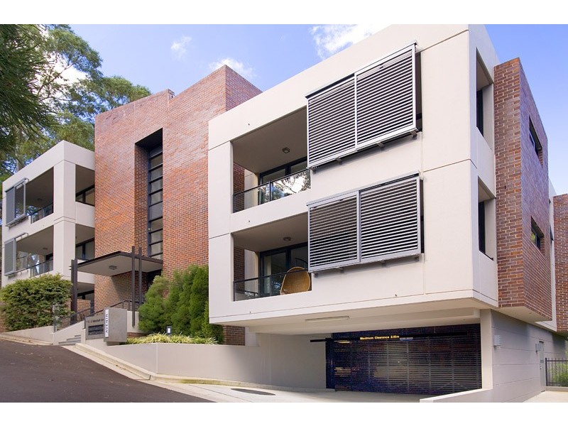 Penthouse 5 / 2 Marshall Avenue, Warrawee NSW 2074