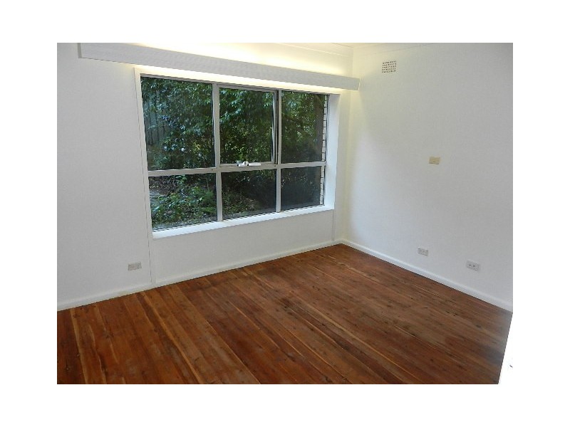 10 Mitchell Crescent, Warrawee NSW 2074