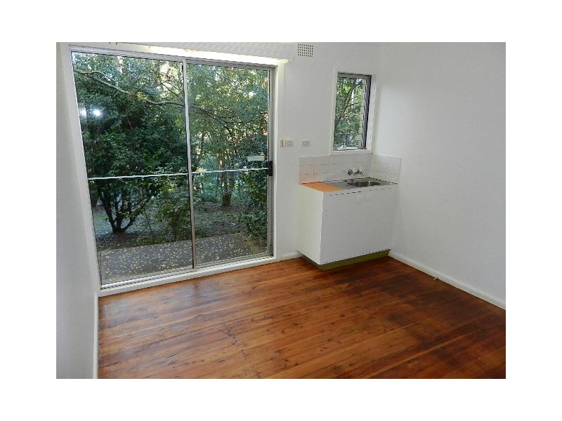 10 Mitchell Crescent, Warrawee NSW 2074