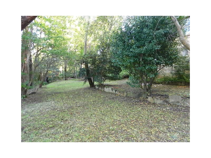 10 Mitchell Crescent, Warrawee NSW 2074