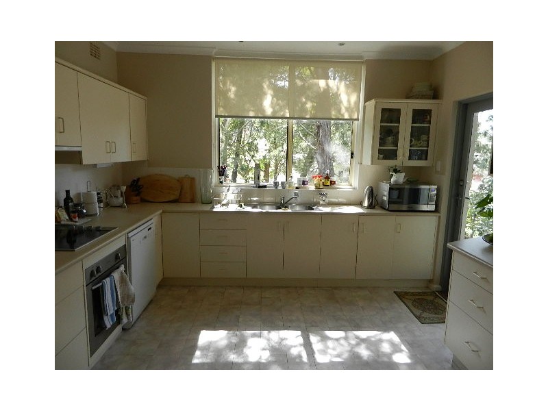 8 Trentino Road, Turramurra NSW 2074