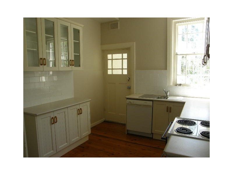 11 Kissing Point, Turramurra NSW 2074