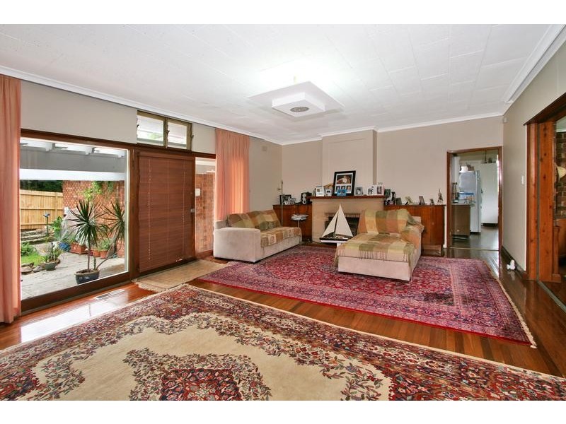 9  Finlay Road, Turramurra NSW 2074