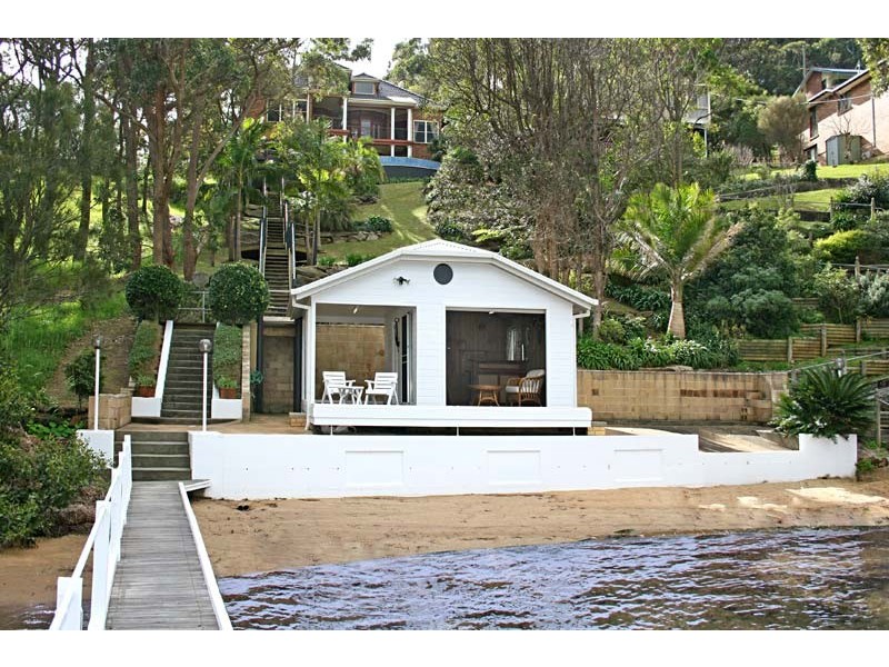 96 Daley Avenue, Daleys Point NSW 2257