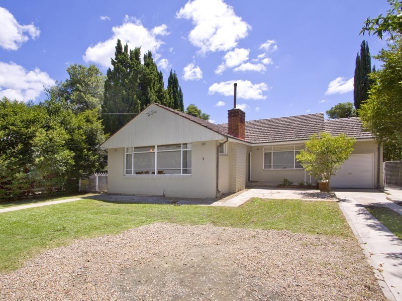 5 Killeaton Street, St Ives NSW 2075