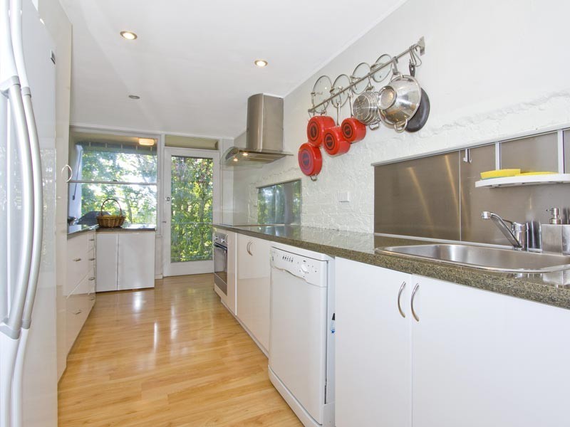 UNIT 11 / 11 PACIFIC HIGHWAY, Wahroonga NSW 2076