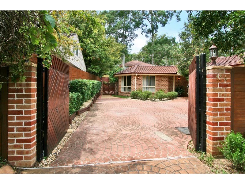 13A HEWITT AVENUE, Wahroonga NSW 2076