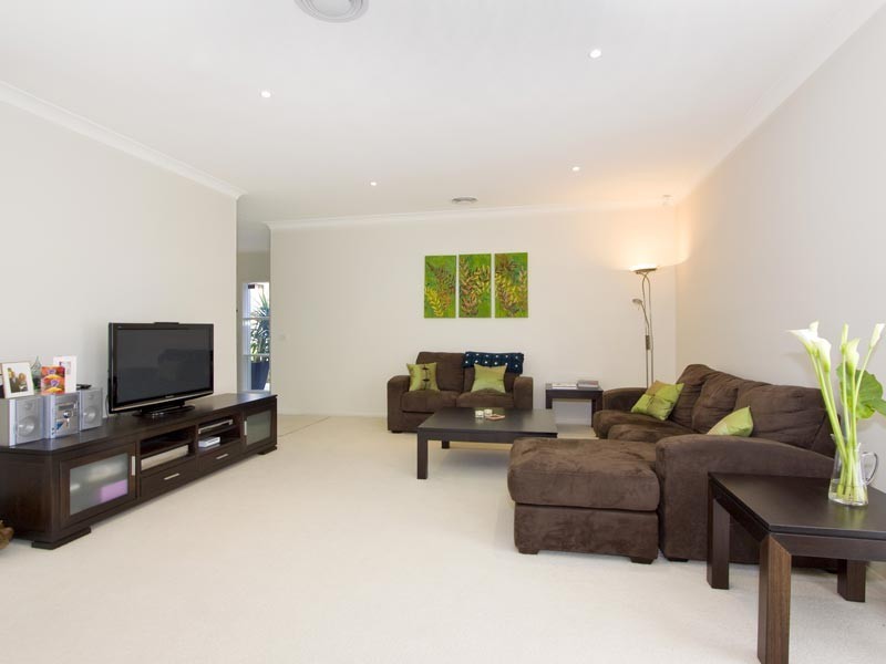 6 Baronia Circuit, Castle Hill NSW 2154