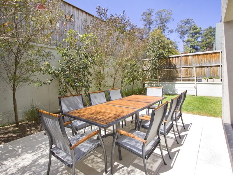 6 Baronia Circuit, Castle Hill NSW 2154