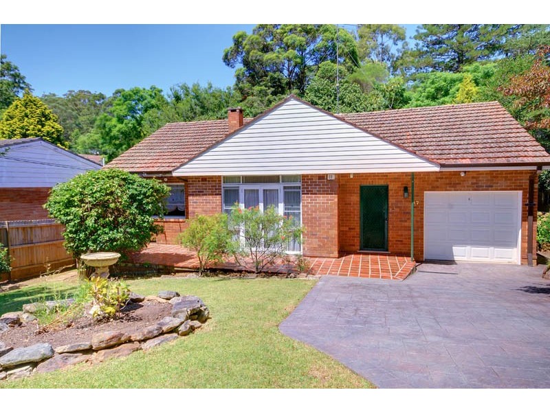 17 Putarri Avenue, St Ives NSW 2075
