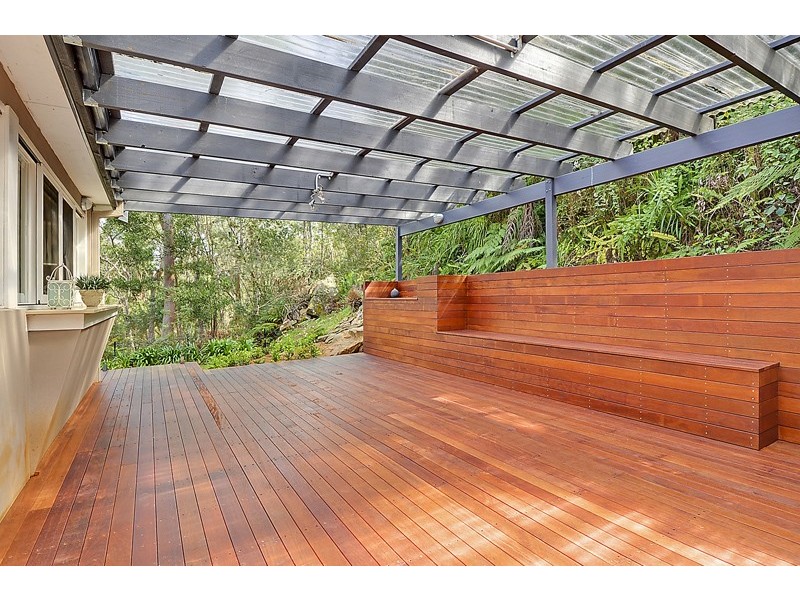 32 MITCHELL CRESCENT, Warrawee NSW 2074