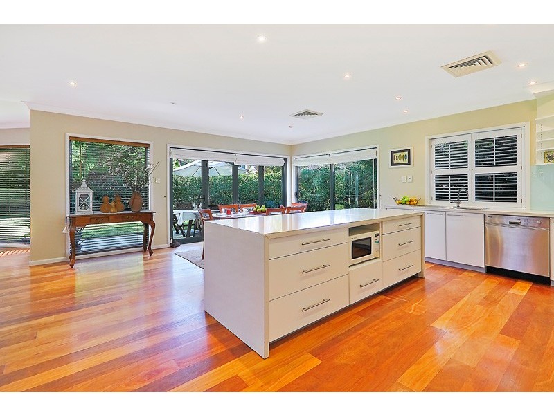 16 Fiona Avenue, Wahroonga NSW 2076