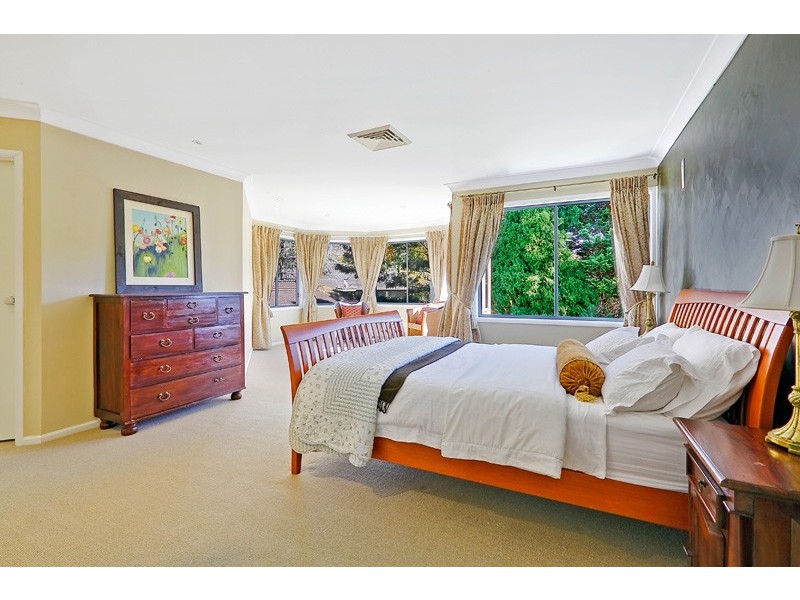 16 Fiona Avenue, Wahroonga NSW 2076