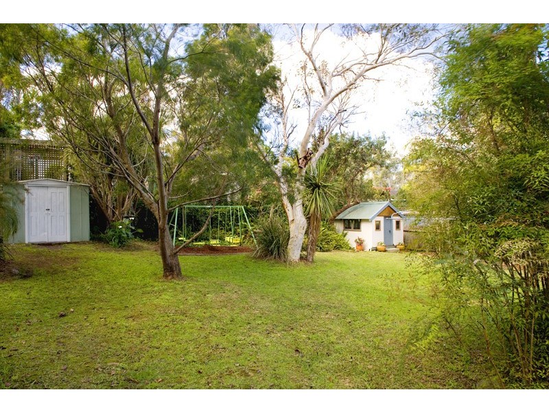 4 Lyon Avenue, Turramurra NSW 2074