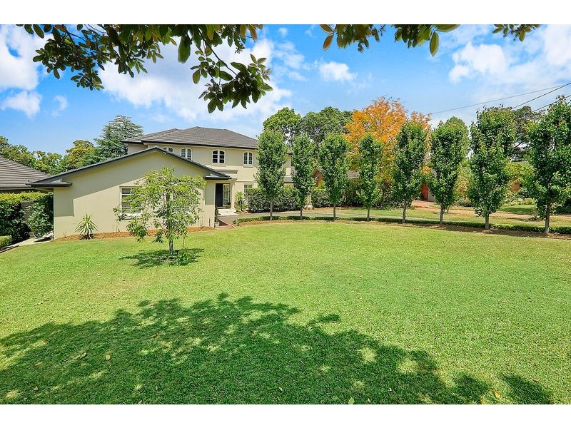 6 Worcester Place, Turramurra NSW 2074