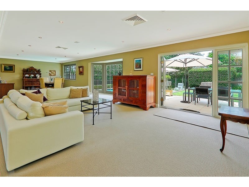 6 Worcester Place, Turramurra NSW 2074