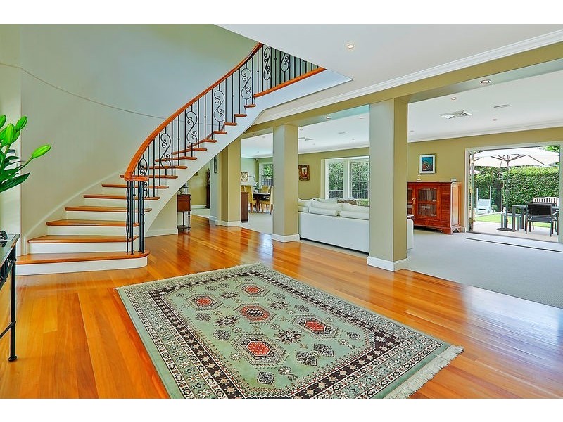 6 Worcester Place, Turramurra NSW 2074